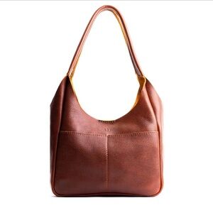 EUC PLG Nutmeg Large Madison Leather Shoulder Bag 🤎